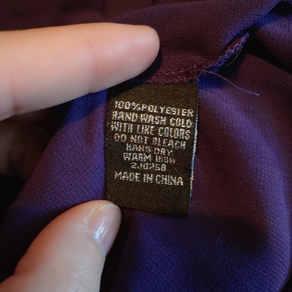 NWT Bell sleeved top Size L - Picture 6 of 6